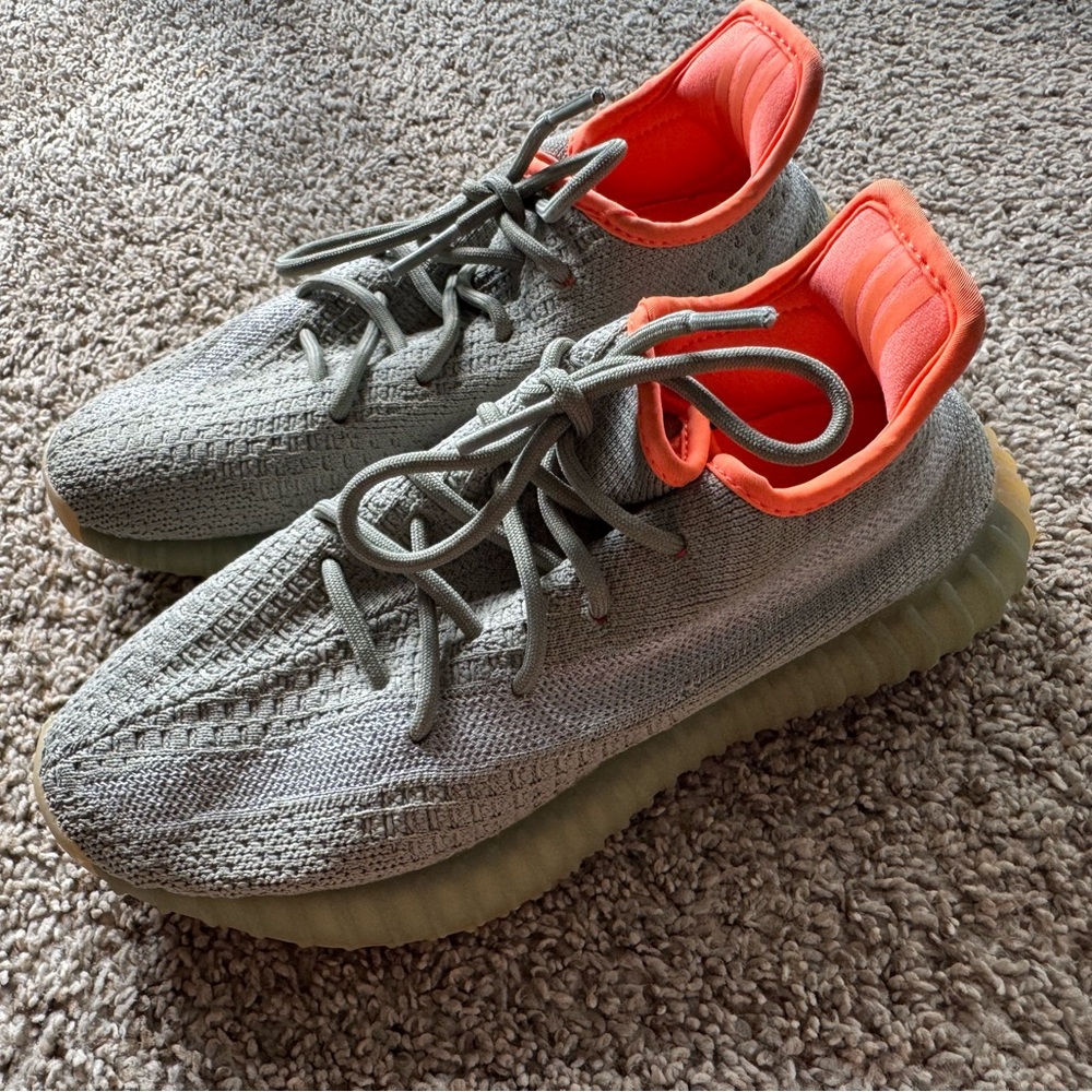 Yeezy Boost 350 ‘Desert Sage'
Adidas / Sneakers / Yeezy Boost 350